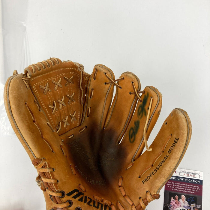 Pete Rose Signed 1970's Mizuno Game Model Baseball Glove JSA COA
