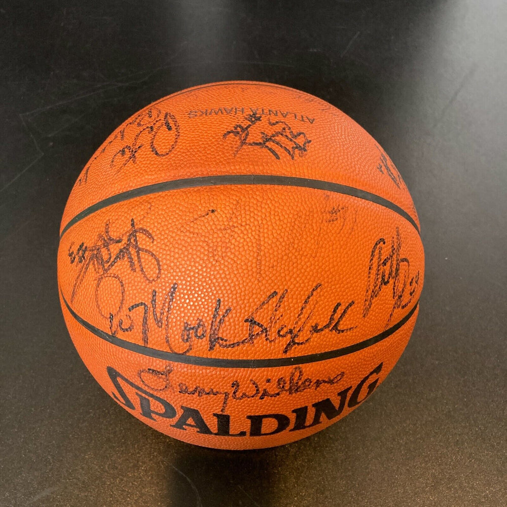 1999 Atlanta Hawks Team Signed Spalding NBA Game Used Basketball