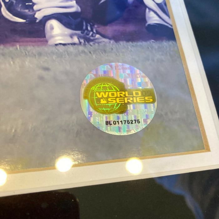 2005 Chicago White Sox World Series Champs Team Signed 16x20 Framed Photo JSA