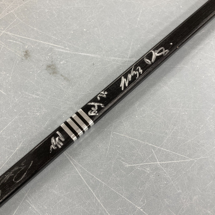 2011-12 Los Angeles Kings Stanley Cup Champs Team-Signed Hockey Stick Beckett