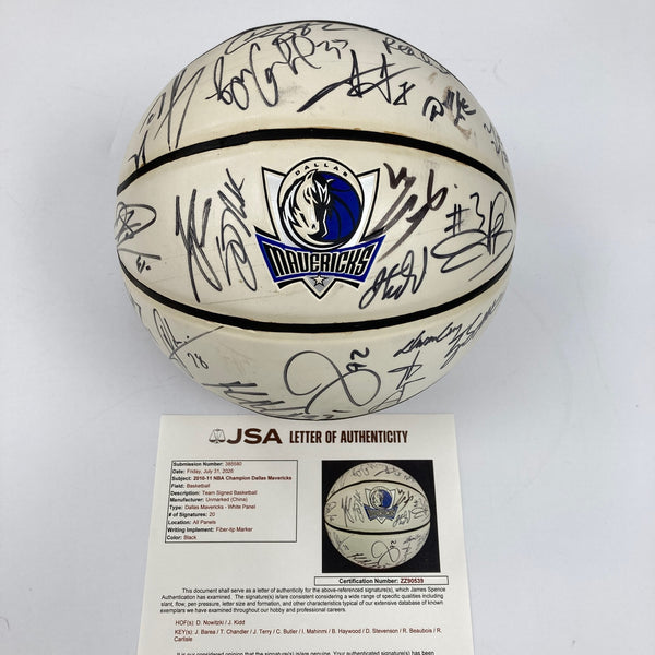 2010-2011 Dallas Mavericks NBA Champs Team Signed Basketball JSA COA