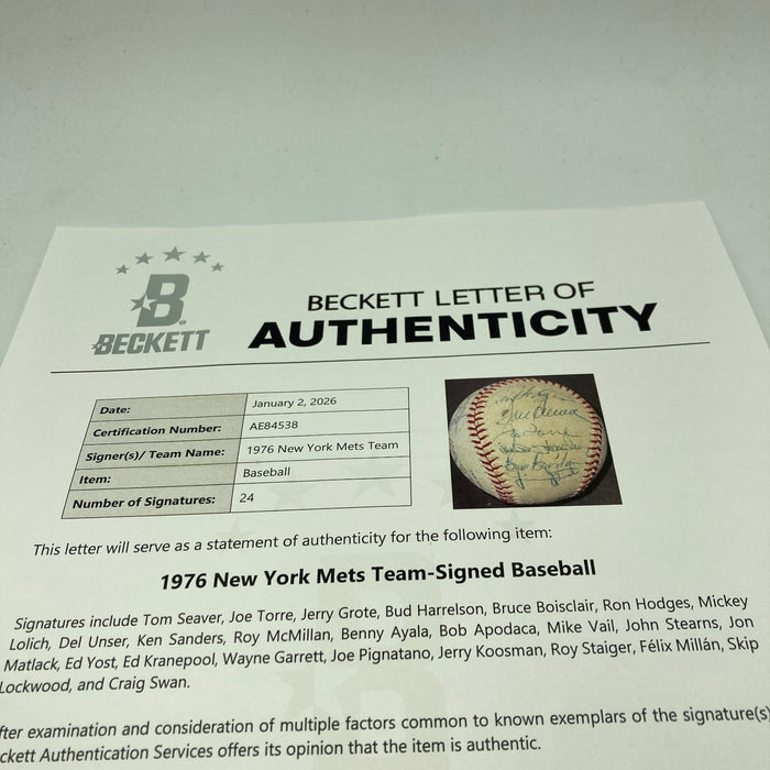 1976 New York Mets Team Signed National League Baseball Tom Seaver Beckett COA