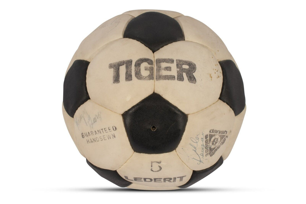 Pele 1970's New York Cosmos Team Signed Vintage Soccer Ball PSA DNA COA