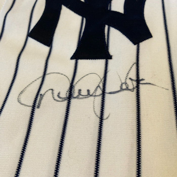 Derek Jeter Signed 2001 World Series New York Yankees Game Model Jersey Beckett