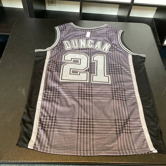 Tim Duncan Signed Authentic Adidas San Antonio Spurs Jersey Auto Beckett COA