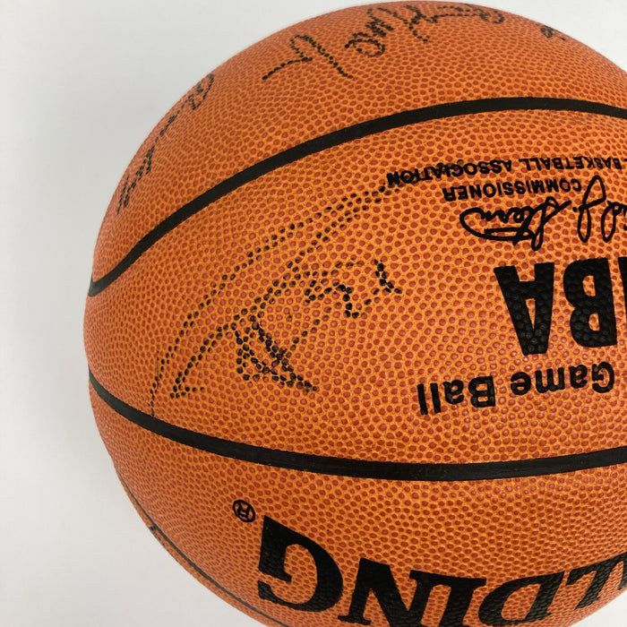 2006-07 San Antonio Spurs Champions Team Signed Basketball Tim Duncan JSA COA