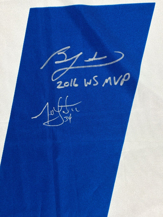 2016 Chicago Cubs World Series Champs Team Signed Large 58x34 W Flag Beckett COA