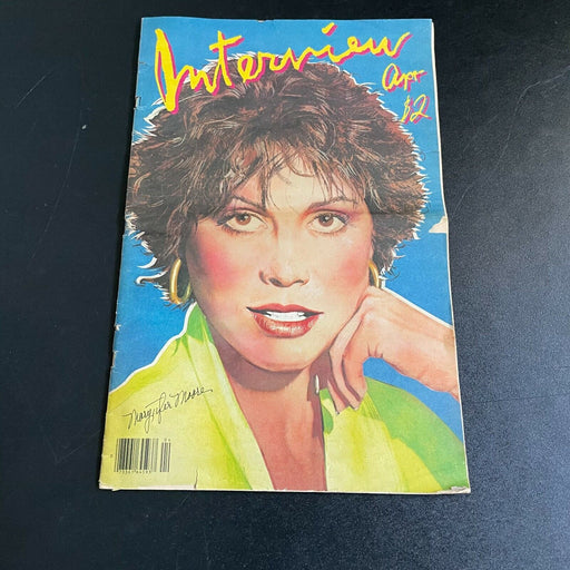 Mary Tyler Moore Signed Autographed Vintage Large Magazine
