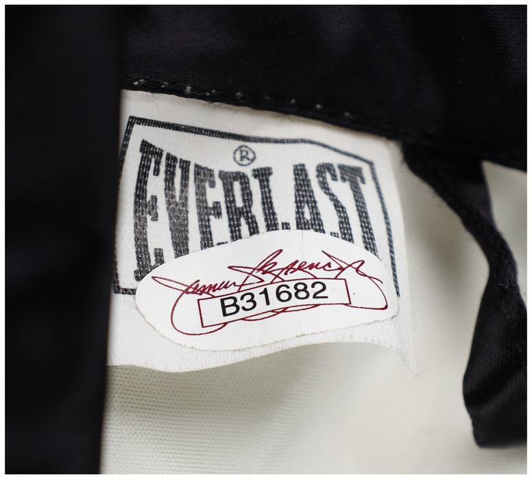 Muhammad Ali Signed Everlast Boxing Robe PSA DNA Graded 9 MINT