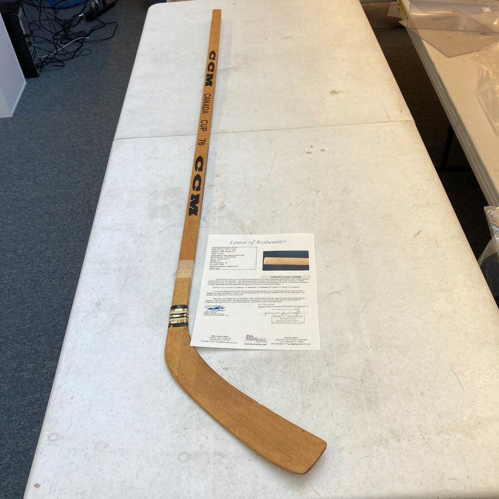 1976 Canada Cup Signed Bobby Orr Game Issued Hockey Stick  24 Sigs JSA COA