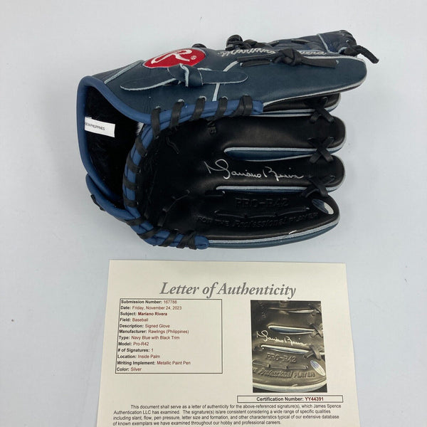 Mariano Rivera Signed Authentic Nike Game Model Baseball Glove JSA COA