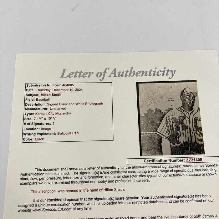 Hilton Smith Signed 7x10 Photo Hall Of Fame Negro League JSA COA