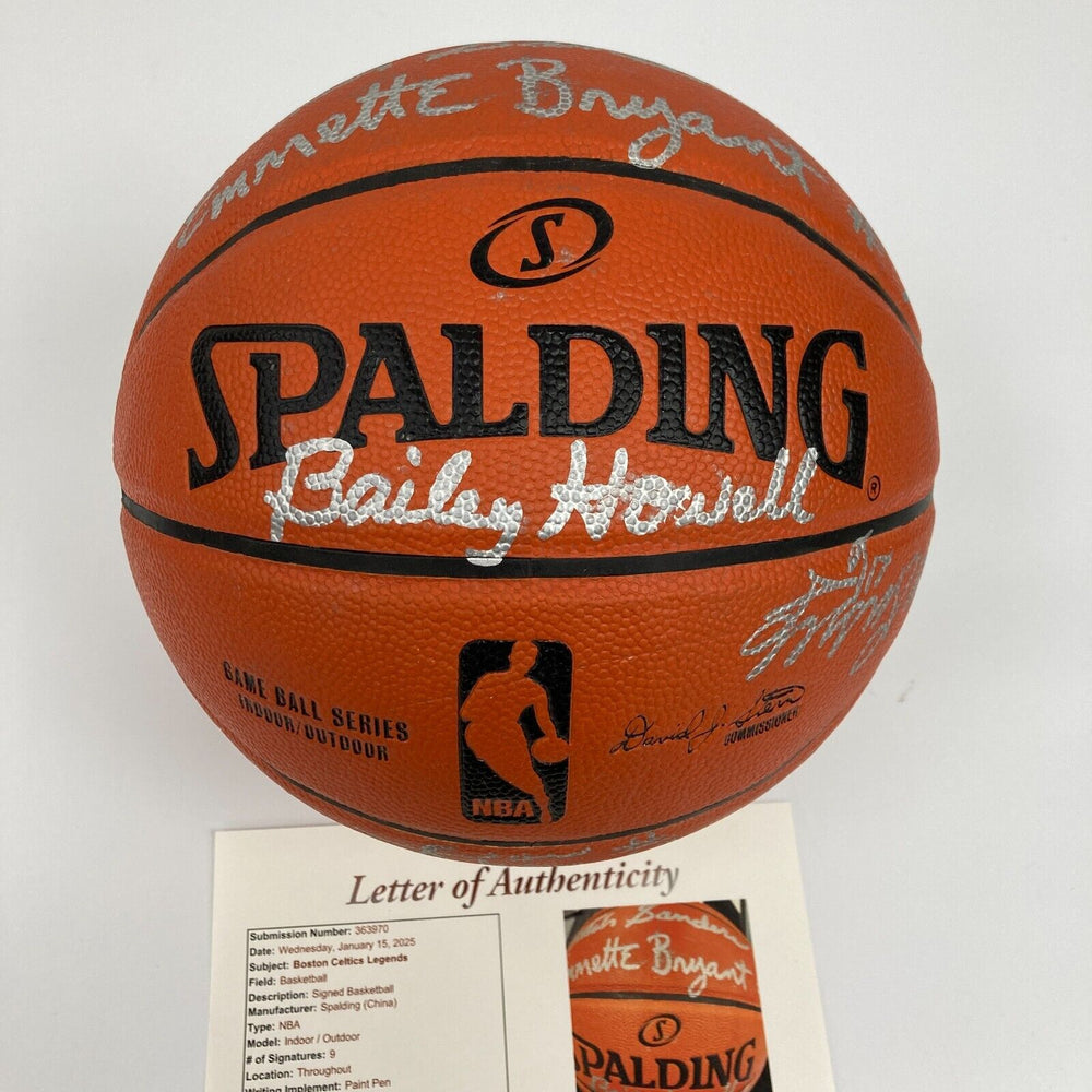 1968-1969 Boston Celtics NBA Champs Team Signed Basketball Bill Russell JSA COA
