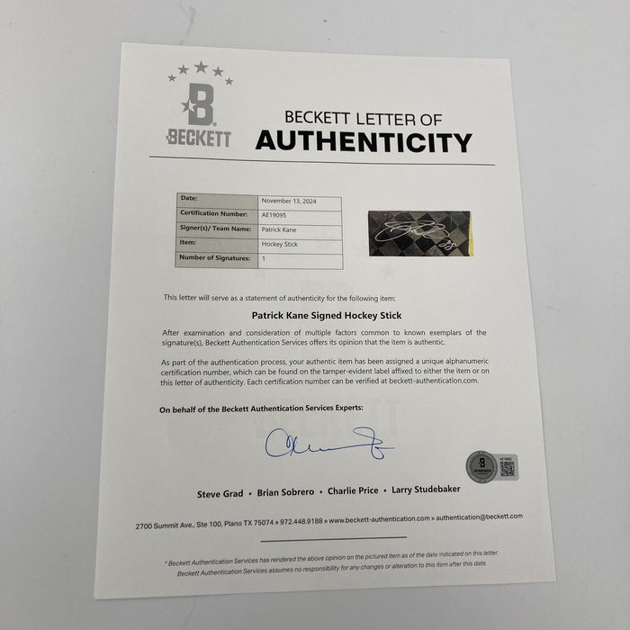 Patrick Kane 2011-12 Game Used & Signed Hockey Stick PSA DNA & Beckett COA
