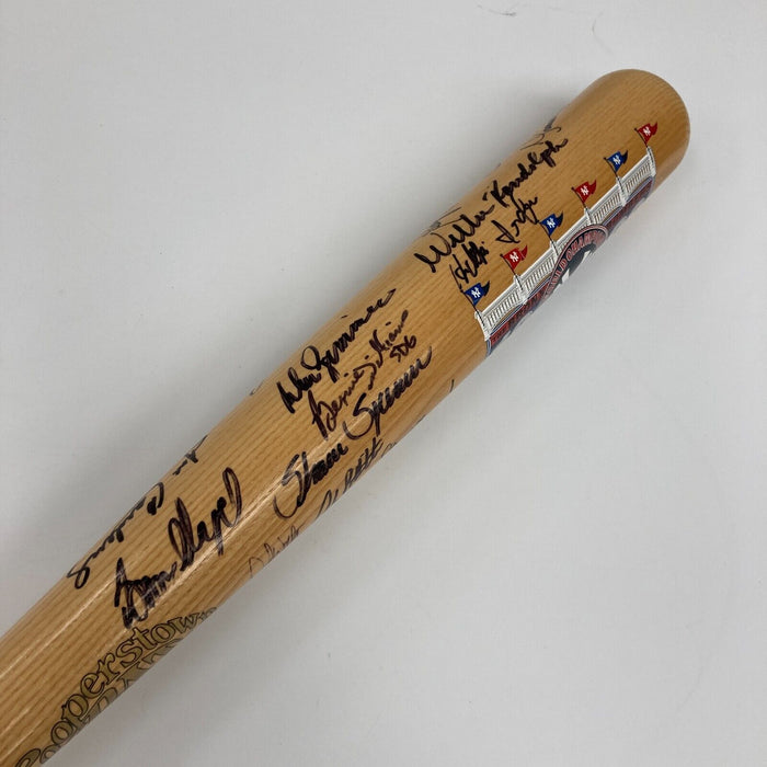 1998 NY Yankees World Series Champs Team Signed Bat 29 Sigs Derek Jeter JSA COA