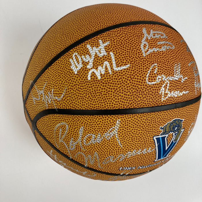 1984-1985 Villanova Wildcats NCAA National Champs Team Signed Basketball JSA COA