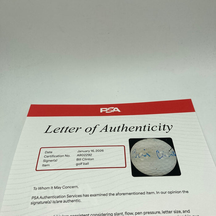 President Bill Clinton Signed Titleist 8 Golf Ball PSA DNA COA