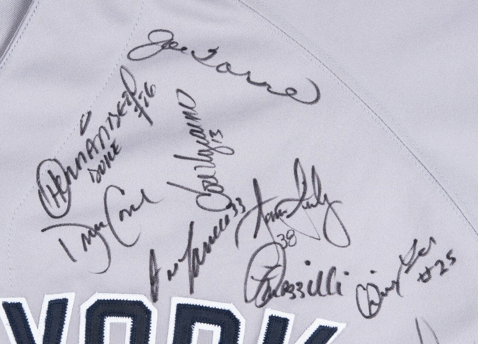 2000 Yankees Team Signed Game Used Jersey Derek Jeter Mariano Rivera Beckett COA