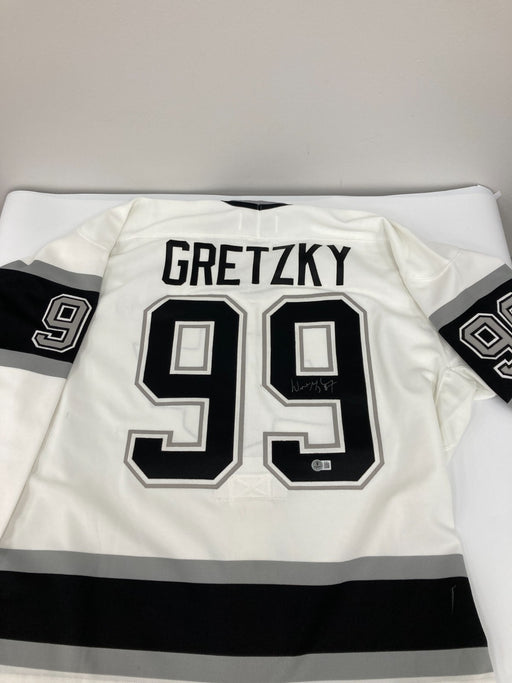 Wayne Gretzky Los Angeles Kings Signed Autographed Jersey Beckett Certified