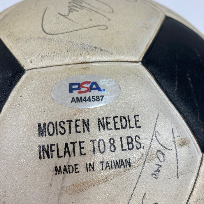 1977 New York Cosmos Pele Team Signed Vintage Soccer Ball PSA DNA World Cup