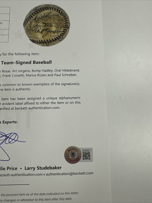 1939 New York Yankees World Series Champs Team Signed Baseball Beckett COA