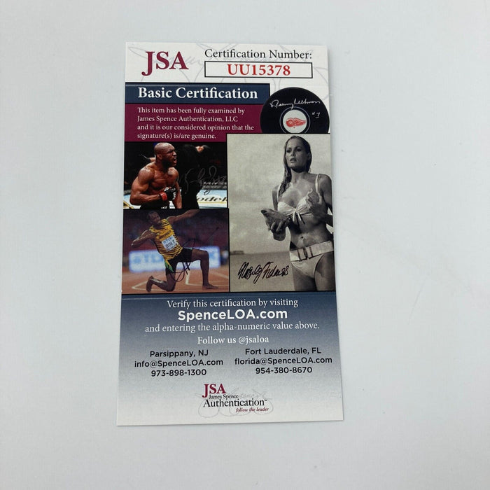 Bernie Williams Signed Autographed 11x14 Baseball Photo JSA COA