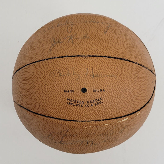 1951–52 Los Angeles Lakers (Minneapolis) NBA Champs Team Signed Basketball BAS