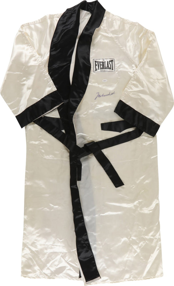 Muhammad Ali Signed Everlast Boxing Robe JSA COA