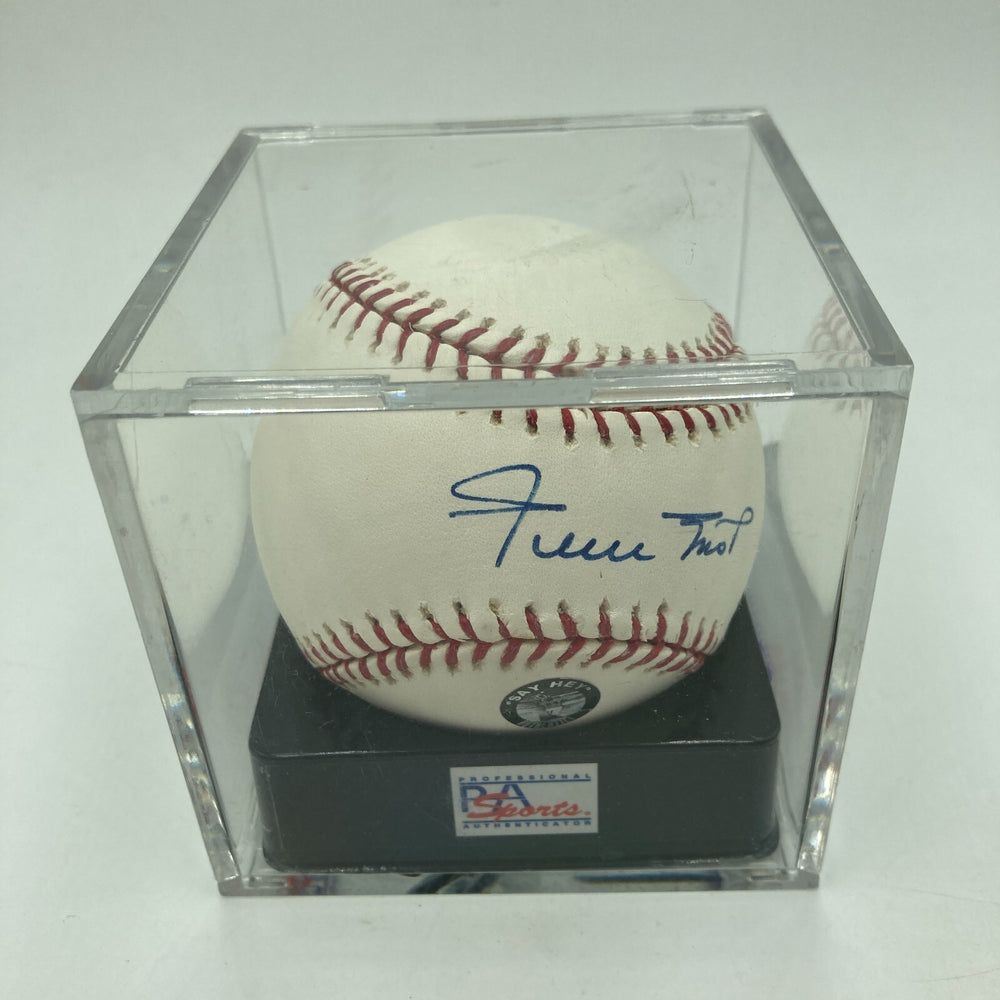 Willie Mays Signed Major League Baseball PSA DNA Graded 10 GEM MINT