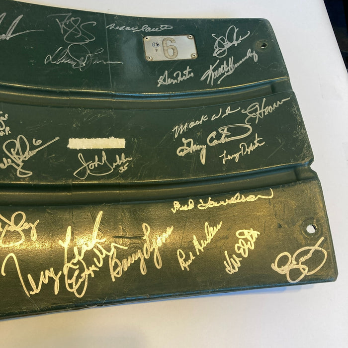 1986 New York Mets World Series Champs Team Signed Game Used Seatback JSA COA