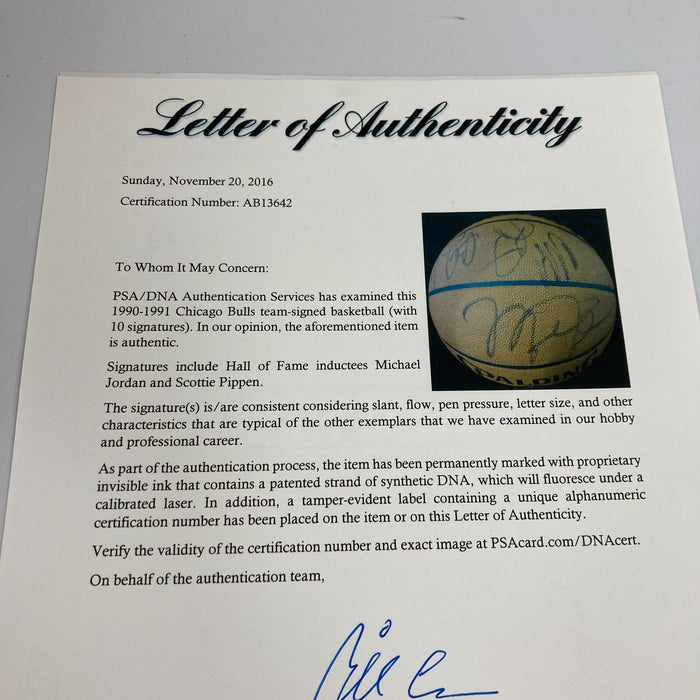 Michael Jordan 1990-91 Chicago Bulls NBA Champs Team Signed Basketball PSA DNA