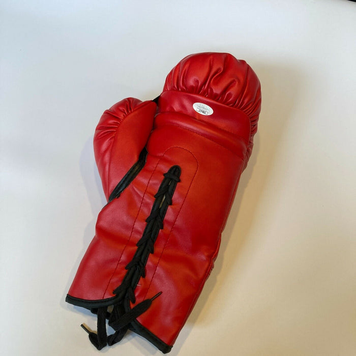 Boxing HOF 2011 Class Signed Glove Joe Cortez Julio Cesar Chavez  Tszyu JSA COA