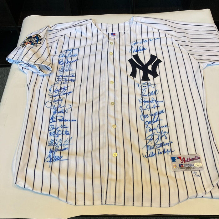 2000 New York Yankees World Series Champs Team Signed Jersey Derek Jeter JSA COA