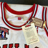 Michael Jordan Signed Chicago Bulls 1991-1992 Back To Back Champs Jersey UDA COA