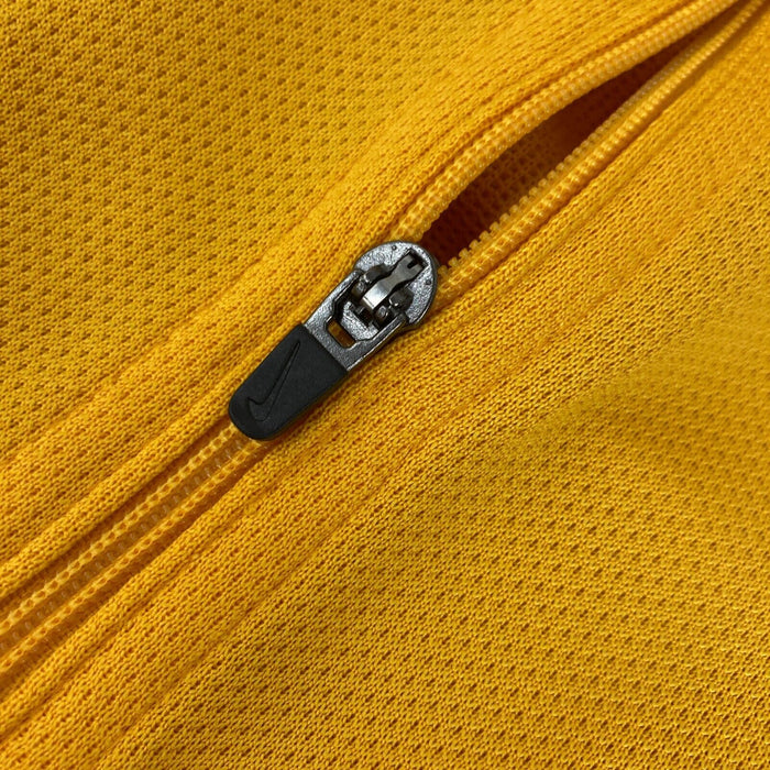 Kobe Bryant 2001-02 Los Angeles Lakers NBA Champs Team Signed Jersey PSA DNA COA