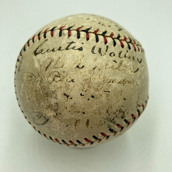 1923 Cincinnati Reds Team Signed Official National League Baseball Beckett COA