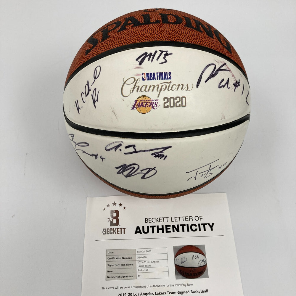 2019-2020 Los Angeles Lakers NBA Champs Team Signed Basketball Lebron James BAS