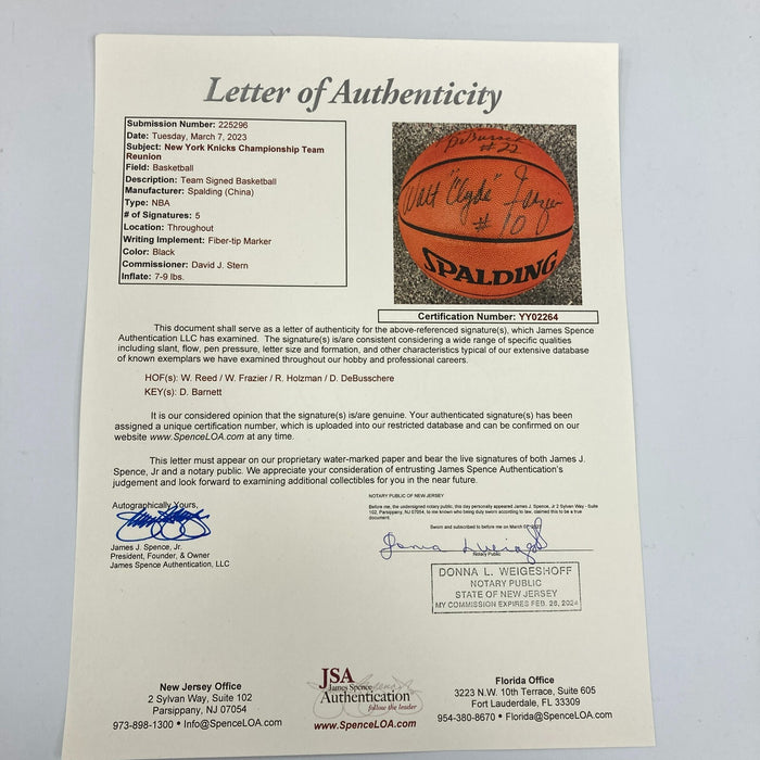 1972-73 New York Knicks NBA Champs Team Signed NBA Game Basketball JSA COA