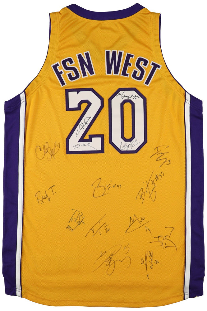 2004-05 Los Angeles Lakers Team-Signed Nike Jersey Jersey Kobe Bryant JSA COA