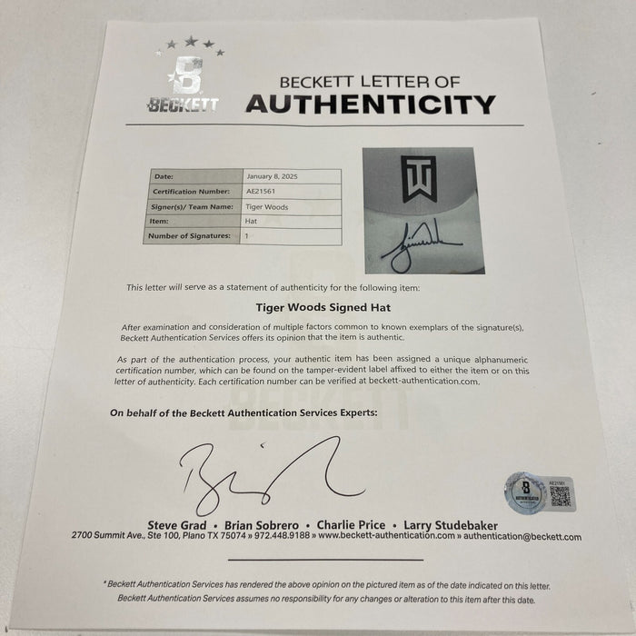 Tiger Woods Signed Nike TW Cap Beckett COA Golf Auto