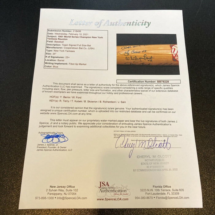 1961 New York Yankees World Series Champs Team Signed Bat 30 Sigs With JSA COA