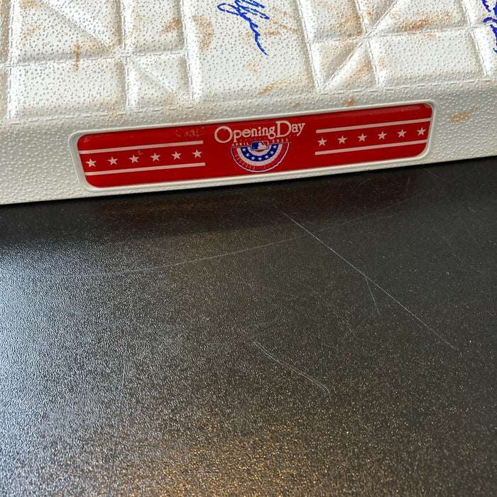 2011 Minnesota Twins Team Signed Opening Day Game Used Base MLB Authentic Holo