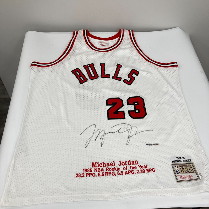 Michael Jordan Signed 1984-85 Rookie Chicago Bulls Jersey UDA Upper Deck COA