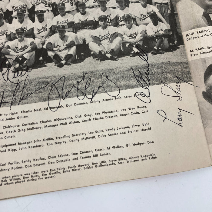 1959 Los Angeles Dodgers World Series Champs Team Signed Yearbook Koufax JSA