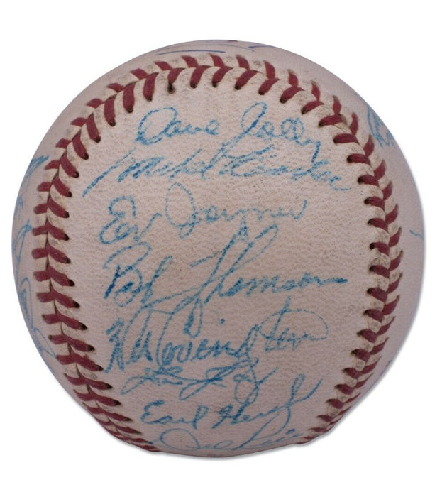 1957 Milwaukee Braves World Series Champs Team Signed Baseball Beckett COA
