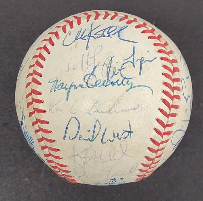 1991 Minnesota Twins World Series Champs Team Signed W.S. Baseball Beckett COA