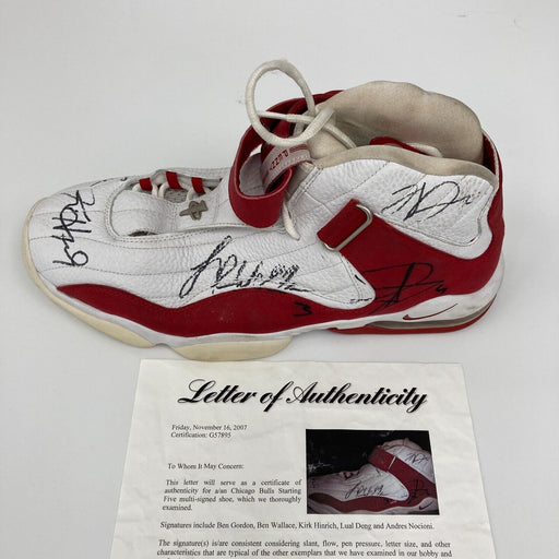 2007-08 Chicago Bulls Starting 5 Signed Nike Air Max Penny 4 Sneaker PSA DNA COA
