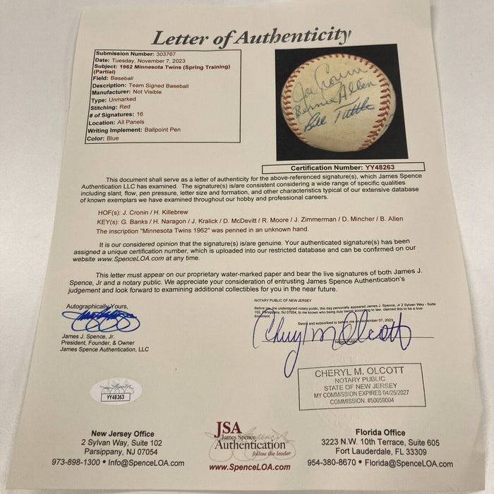 1962 Minnesota Twins Team Signed Baseball Harmon Killebrew JSA COA