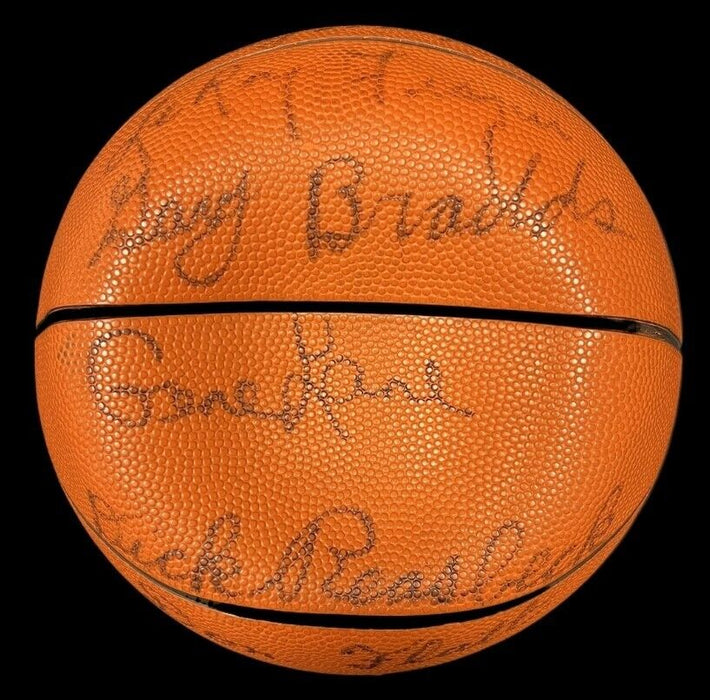 1961-62 Ohio State Buckeyes NCAA Champs Team Signed Basketball Bobby Knight JSA