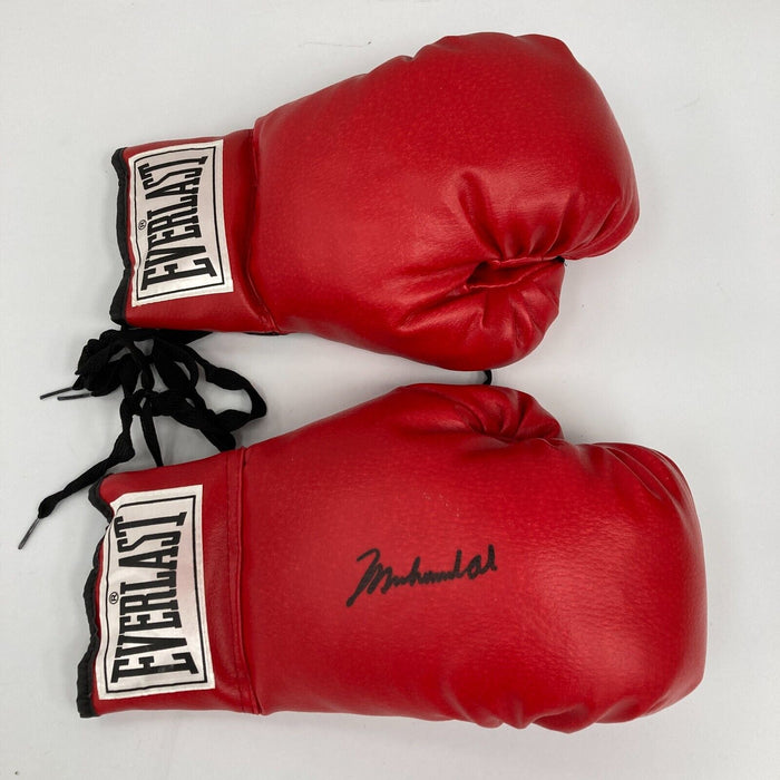 Muhammad Ali Signed Everlast Boxing Gloves Gloves JSA Graded 10 GEM MINT
